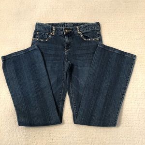 Cache jeans